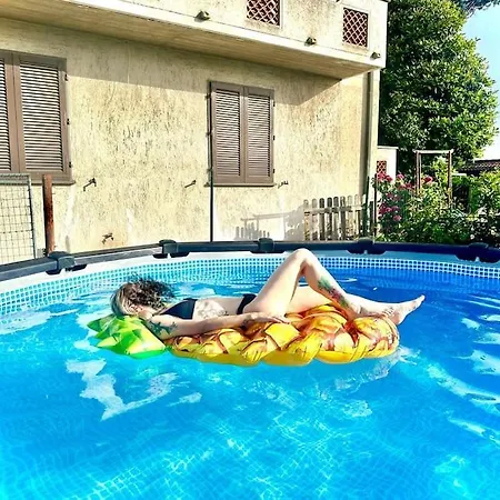 Le 2 Magnolie, Holiday home Viareggio