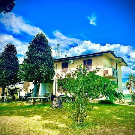 Le 2 Magnolie, Holiday home Viareggio